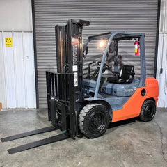 2015 Toyota 6k Diesel Forklift w/Side Shift & Solid Pneumatic Traction Tires!