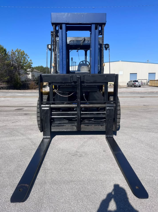 20k Komatsu Pneumatic FD100-6 Low Hour Forklift w/Side Shifting Fork Positioner & New Tires!