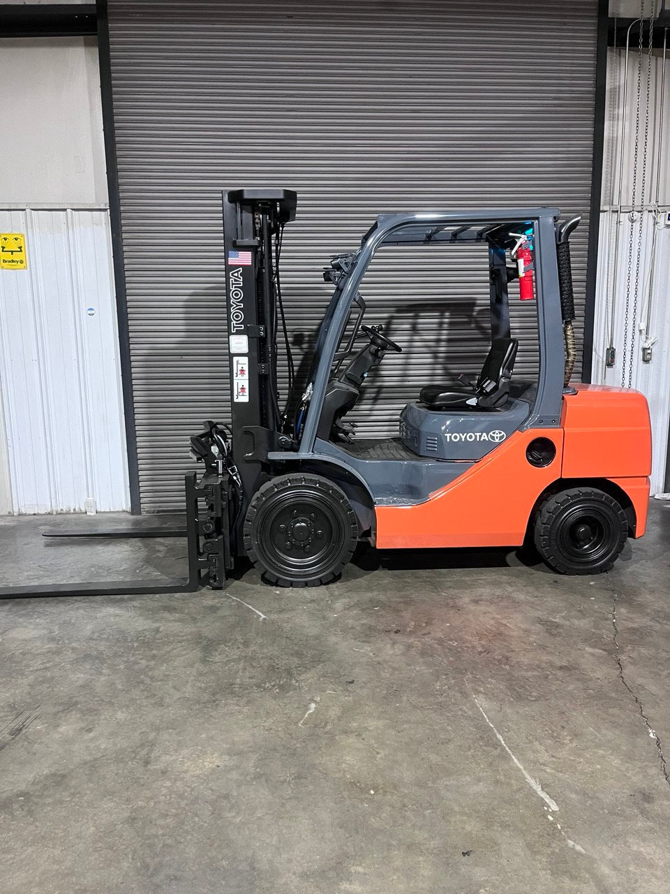 2019 Toyota Diesel Forklift 8FDU32 w/Side Shifting Fork Positioner & Solid Pneumatic Tires!