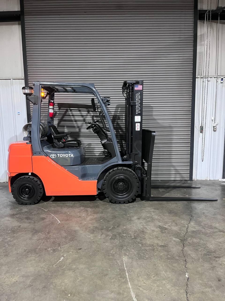 2017 Toyota 5k Outdoor Pneumatic Forklift (8FGU25) w/Side Shifting Fork Positioner!