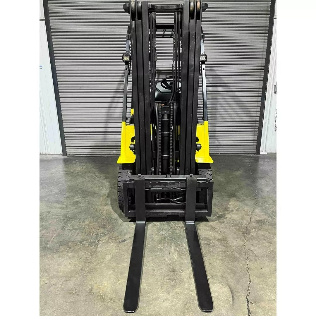 2015 Caterpillar FG18 Forklift Triple Mast & Side Shift Propane Lift, 3500lbs