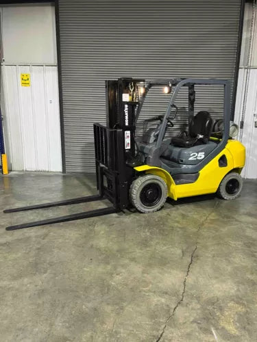 2014 Komatsu Dual Fuel Pneumatic Forklift w/ Triple Mast & Side Shift 5000 lbs